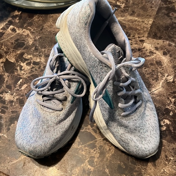 Asice 🤩 - Picture 5 of 5